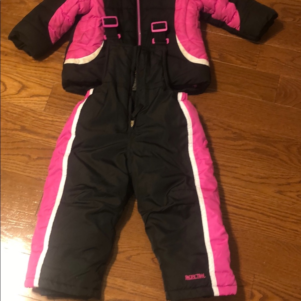 Snowsuit - Picture 2 of 5